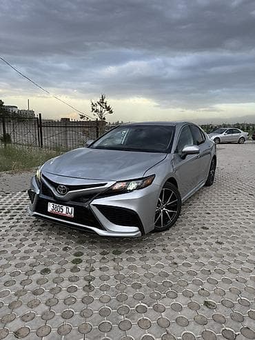 капот гольф 2: Toyota Camry: 2021 г., 2.5 л, Автомат, Бензин, Седан — 1