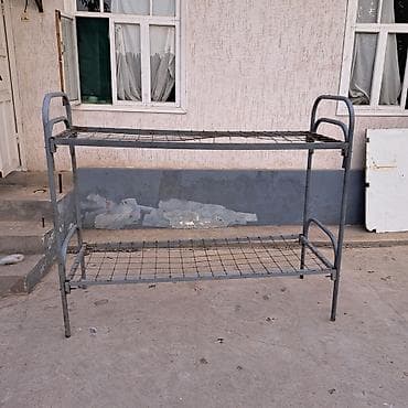 кийим ош: Металлическая двухъярусная кровать (каркас) в хорошом состлянии. Одна — 1