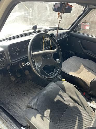 type r: ВАЗ (ЛАДА) 2107: 2002 г., Ручные, Бензин, Седан — 8