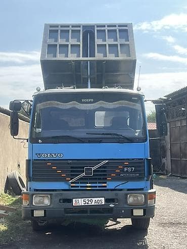 Volvo FS7 Intercooler — самосвал с высокой кузовной площадью