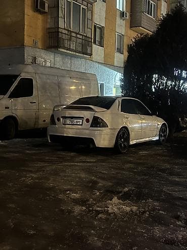 lexus is 200 altezza: Toyota Altezza: 1998 г., 2 л, Автомат, Бензин, Седан — 4