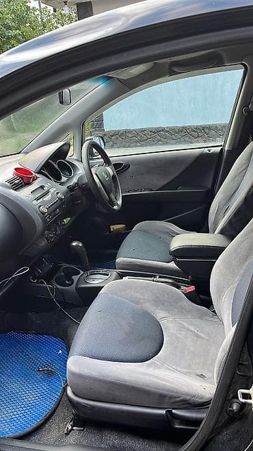 срочно хонда фит: Honda Fit: 2003 г., 1.3 л, Бензин, Хэтчбэк — 8