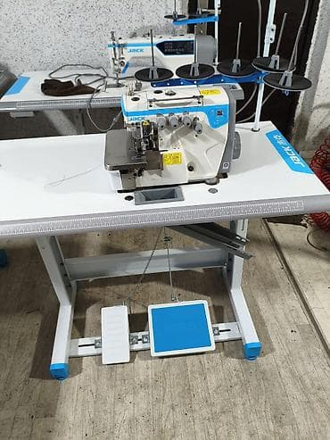 Швейная машина Jack, Оверлок, Полуавтомат