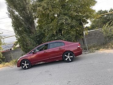 892 2: Honda Civic: 2008 г., 1.8 л, Автомат, Бензин, Седан — 1