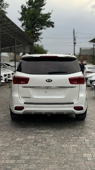 kia karnaval: Kia Carnival: 2019 г., 2.2 л, Автомат, Дизель, Минивэн — 3