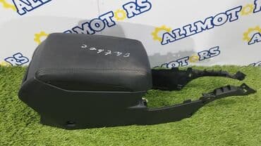 б у двухъярусные кровати: Subaru Outback 2010 год, подлокотник — 1