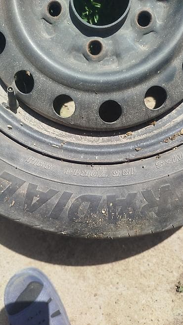 резина 14 с: Колеса в сборе 175 / 65 / R 14, Комплект, Легковые, Железные — 1