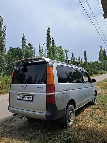 Honda Stepwgn: 2001 г., 2 л, Вариатор, Бензин, Минивэн — 5