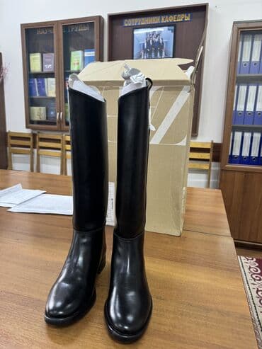 женские зимние сапоги из натуральной кожи и меха: Продаю Сапоги деми от Зары, 36 размер . Продаю так обхват икр мне не — 6