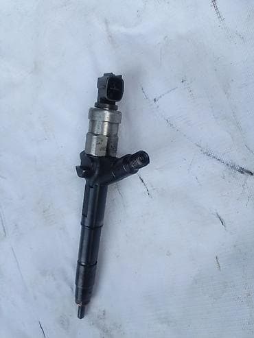 вмw e34: Форсунка Nissan 2002 г., Б/у, Оригинал, Япония — 1