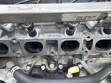молан дика: Бензиновый мотор Mazda 2 л — 4