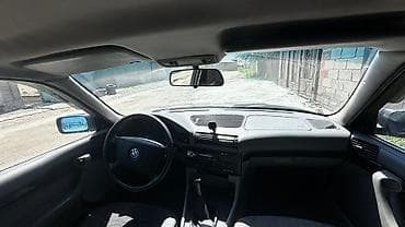 е34 530: BMW 5 series: 1995 г., Седан — 6