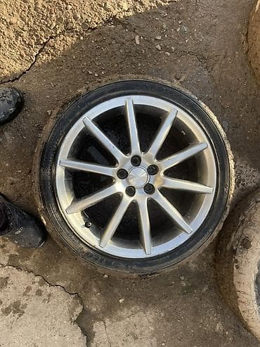 колесо 9: Колеса в сборе 225 / 40 / R 18, Лето, Комплект, Легковые, Литые, отверстий - 5 — 1