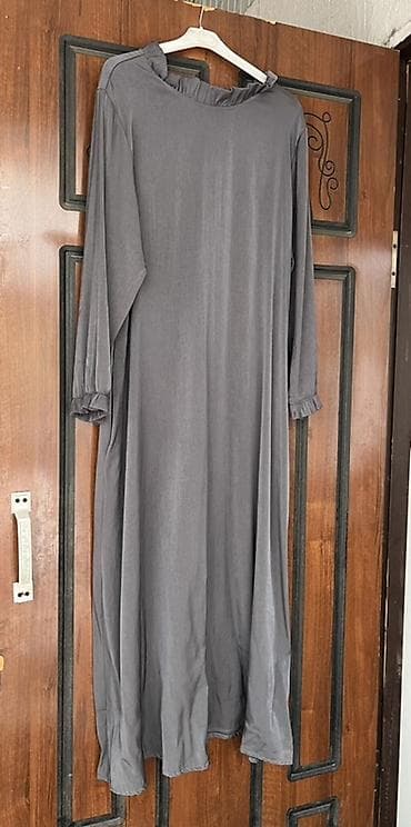 Длинное платье свободного кроя - Цвет: графитово‑серый - Длина: макси