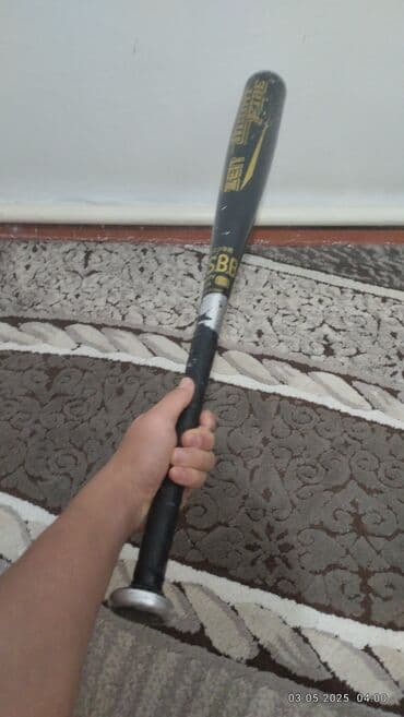 спортивные мячи: Бейсбольная бита Louisville Slugger Super Z. Подходит для игры в — 2