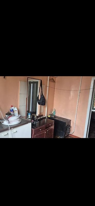 дом с лебединовка: 60 м², 3 бөлмө, Забор, тосулган — 1