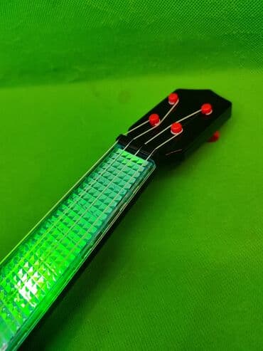 аккумулятор для машинки на радиоуправлении 12v: Гитара игрушка музыкальная🎸 Комплектация товара: гитара и 3 — 4