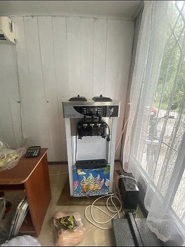 Мороженое аппарат Фризер для мягкого мороженого, напольный