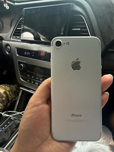 аккумулятор iphone 7: IPhone 7, Б/у, 64 ГБ, Серебристый, 100 % — 1