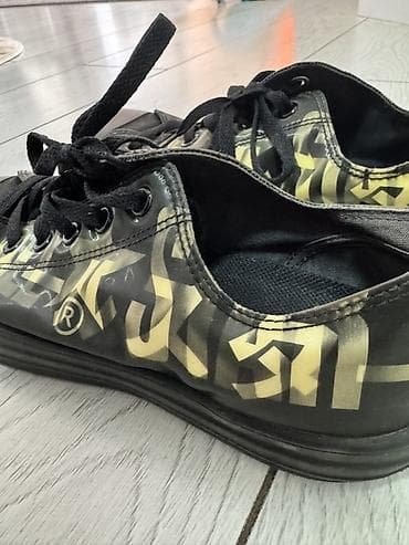 Мужские кроссовки, 41, 41.5, 42, Converse, Б/у, цвет - Черный, Самовывоз