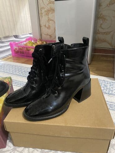 1000-37р
1000-38 евро зима 
Состояние отличное