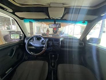 suzuki lets 2: Volkswagen Vento: 1993 г., Бензин, Седан — 3