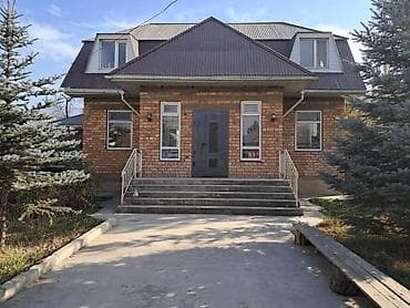 Продаю дом Город Кербен, ул Боконбавев 4 Дом 2х этажный На 1 at lalafo.kg Продаю дом Город Кербен, ул Боконбавев 4 Дом 2х этажный На 1