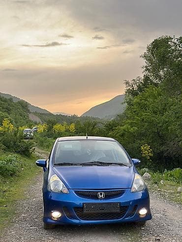 хонда истеп 1: Honda Fit: 2008 г., 1.3 л, Кол менен иштөөчү, Бензин, Хетчбек — 1