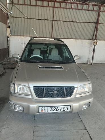Subaru Forester: 2000 г., 2 л, Автомат, Бензин, Универсал