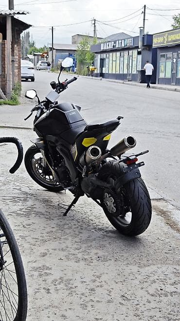 sg 9: Итальянец FB Mondial Piega 452 2024 два цилиндра, консольный маятник — 4