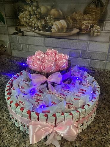 ящики для фруктов: Подарочный бокс, который точно вызовет восторг! Нежные розы, любимые — 7