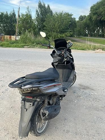 для такси авто: Срочно продаю Макси 150 куб 🔥 • Цвет — серый / мокрый асфальт • 150 — 6