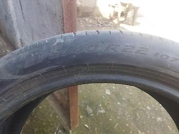 Шины 275 / 40 / R 22, Лето, Б/у, 1 шт, Внедорожные (АТ/МТ), Pirelli