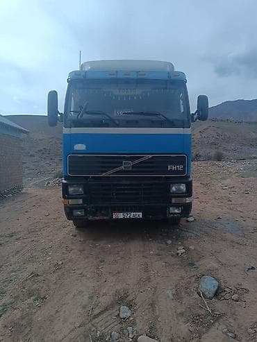 донголок 14 с: Тягач, Volvo, 1998 г., Без прицепа — 2