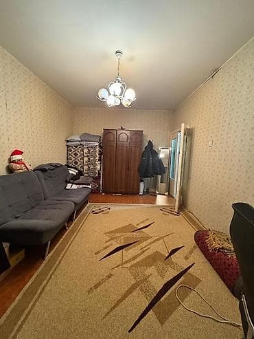 прадаю кв: 1 комната, 35 м², 106 серия, 5 этаж — 4