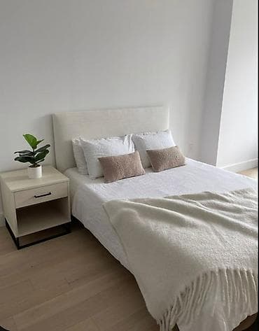 1 бөлмө, Домофон, Мончо буюмдары, Алдын ала ээлөө