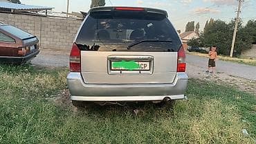 порог на субару: Mitsubishi Space Wagon: 1999 г., 2.4 л, Механика, Бензин, Минивэн — 4