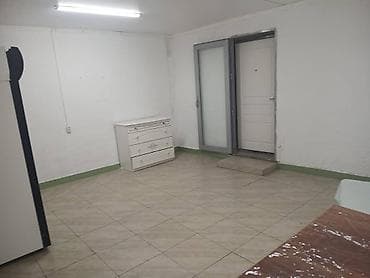 Сдаётся просторное помещение открытой планировки. - Площадь: большое — 2