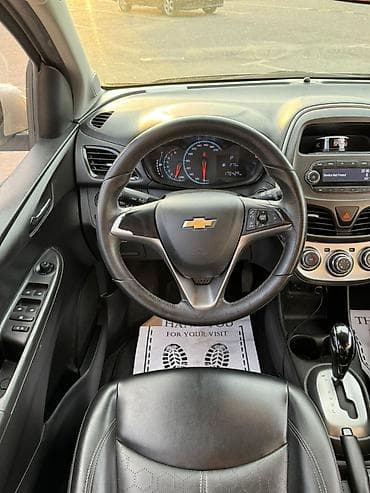купить шевроле: Chevrolet Spark: 2018 г., 1 л, Вариатор, Бензин, Хэтчбэк — 10