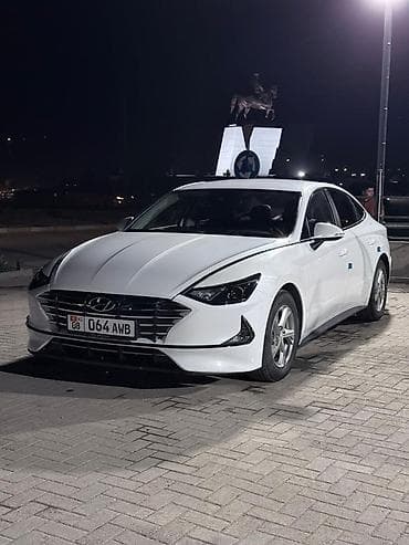 сиденья на ипсум: Hyundai Sonata: 2019 г., Седан — 4
