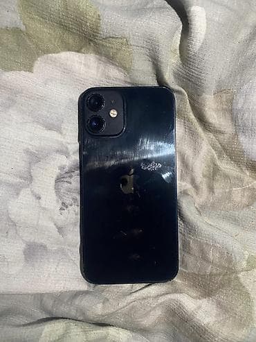 IPhone 12, Б/у, 128 ГБ, Черный, 100 % at lalafo.kg IPhone 12, Б/у, 128 ГБ, Черный, 100 %