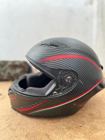 чехлы аниме: Полноразмерный мотоциклетный шлем (integral) из композитного материала — 5