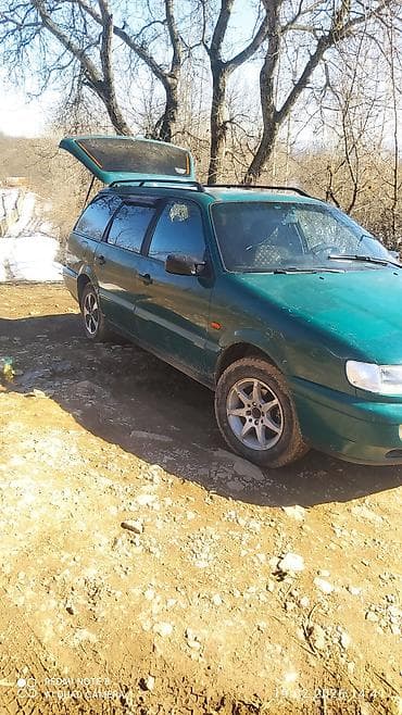 kia clarus: Volkswagen Passat: 1994 г., 1.8 л, Механика, Универсал — 3