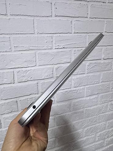 pro: Apple MacBook Pro 13.3" (модель A1708, 2017 г.) с двухъядерным — 7