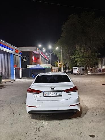 Hyundai Avante: 2017 г., Автомат, Газ, Седан — 9