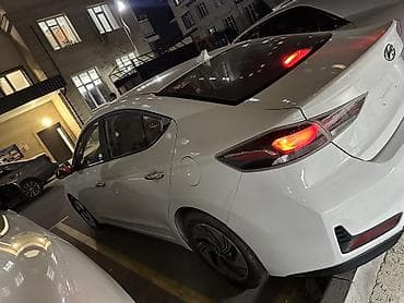 Унаа: Hyundai Elantra: 2020 г., 1.6 л, Автомат, Электромобиль, Седан — 4