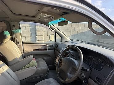 Nissan Elgrand: 2000 г., 3 л, Автомат, Дизель, Вэн/Минивэн — 1