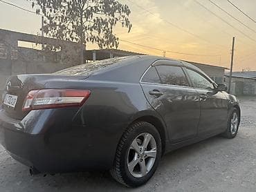 Продажа авто: Toyota Camry: 2010 г., Автомат, Бензин, Седан — 3