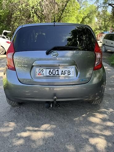 ниссан авто: Nissan Note: 2014 г., 1.5 л, Механика, Дизель, Хэтчбэк — 4