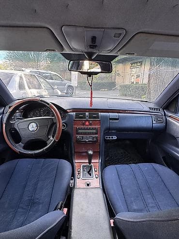 e star: Mercedes-Benz E-Class: 1998 г., 2.3 л, Автомат, Бензин, Седан — 4